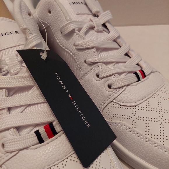 Tommy Hilfiger Lando 12M White LL Men's Shoes (New in the Box) - Picture 7 of 14